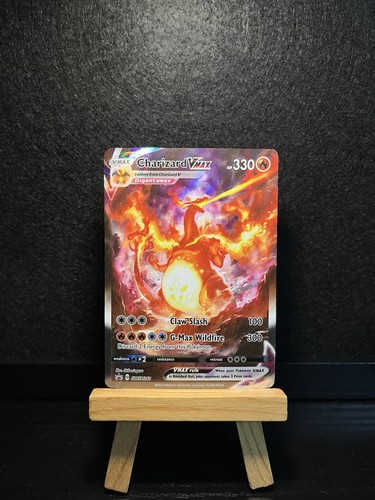Pokémon charizard vmax - pokémon,